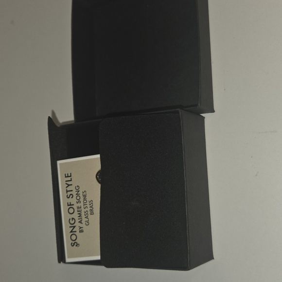 Nwt Song Of Style By Aimee Song Circular Glass Stone Earrings - Picture 4 of 4